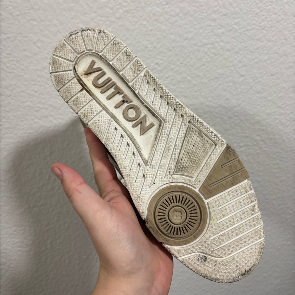🔥LV Trainers beige - Picture 4 of 9